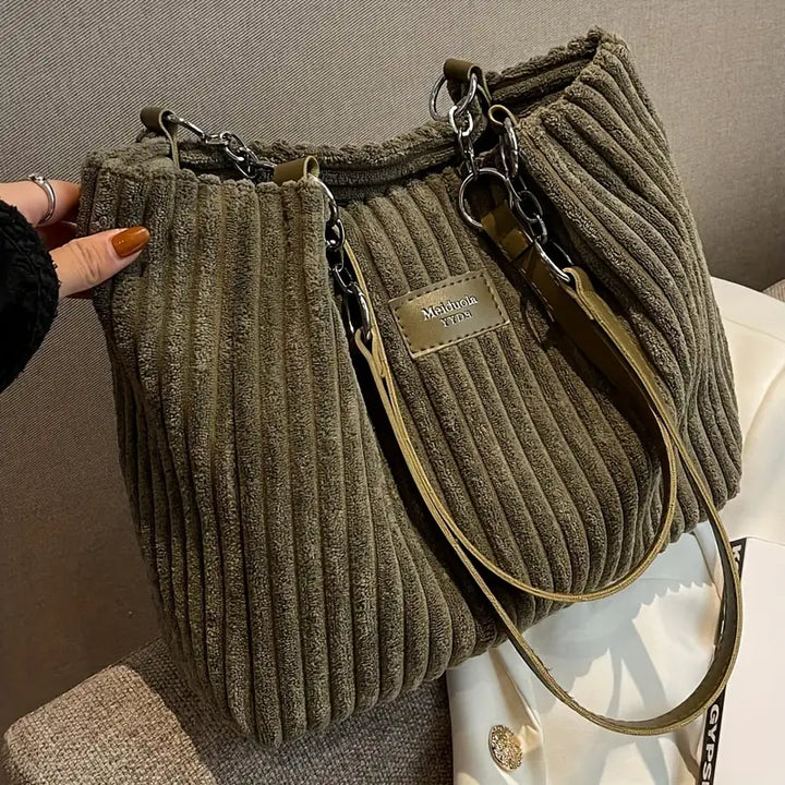Chloe™ | En Elegant Väska