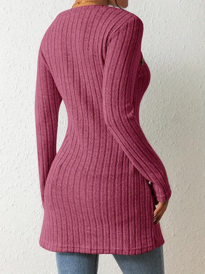 Julia™ | Asymmetrisk Ribbad Blus – Elegans och Komfort i Ett