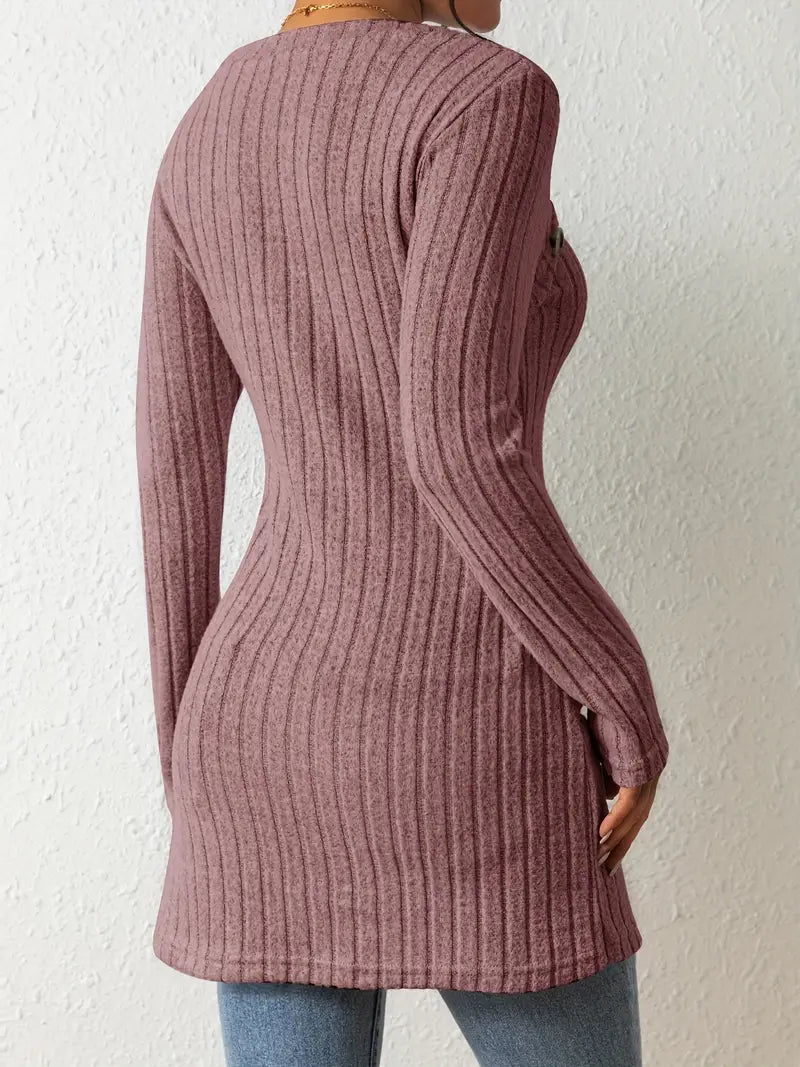 Julia™ | Asymmetrisk Ribbad Blus – Elegans och Komfort i Ett