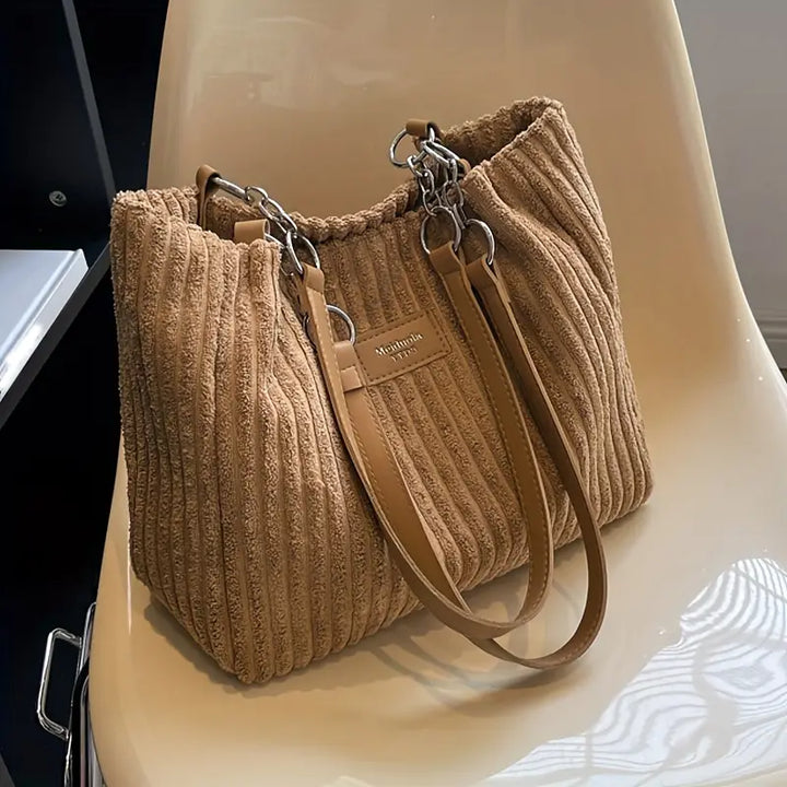 Chloe™ | En Elegant Väska