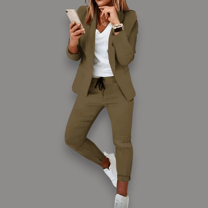 Lia™ | Kostymsetet som kombinerar stil & komfort