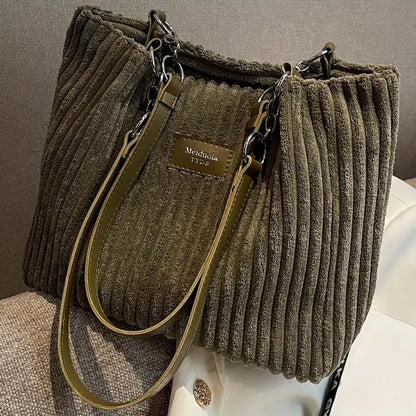 Chloe™ | En Elegant Väska